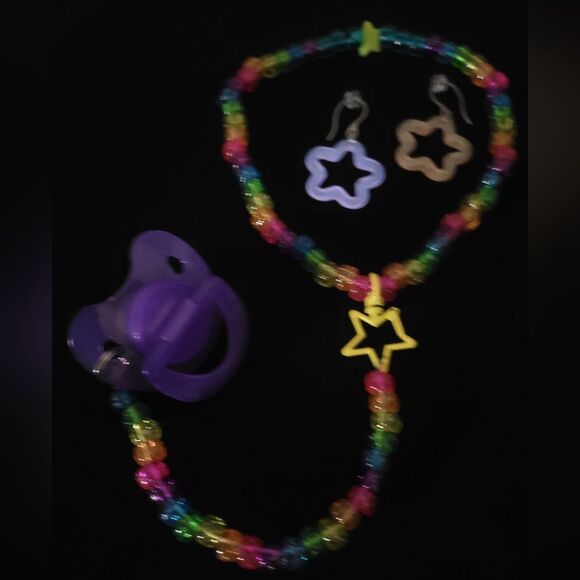 Glitter Bratz Kandi Kids Drop Star Necklace, Binky, Earrings Rave Party Set - Picture 2 of 10